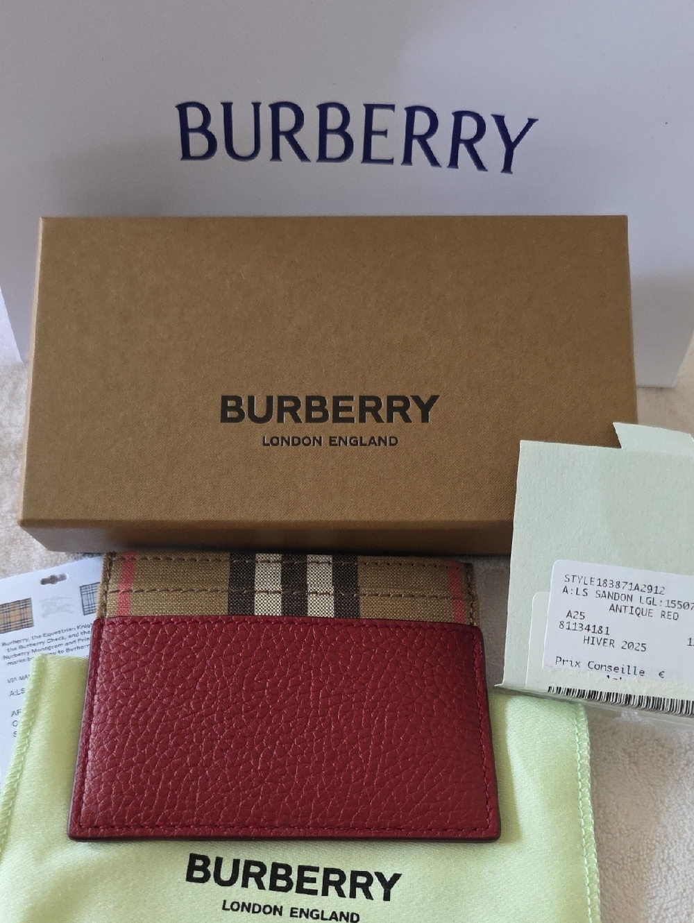 NWT Authentic Burberry Card Holder - Full Set ( Antique Red)